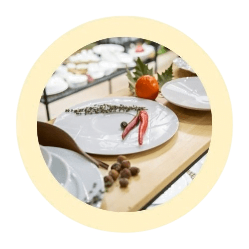 Tableware and Kitchen Decor